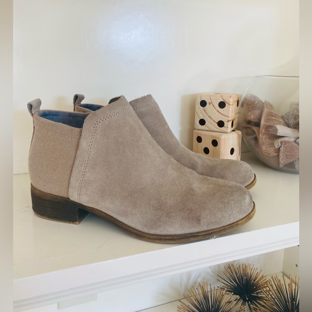 TOMS booties